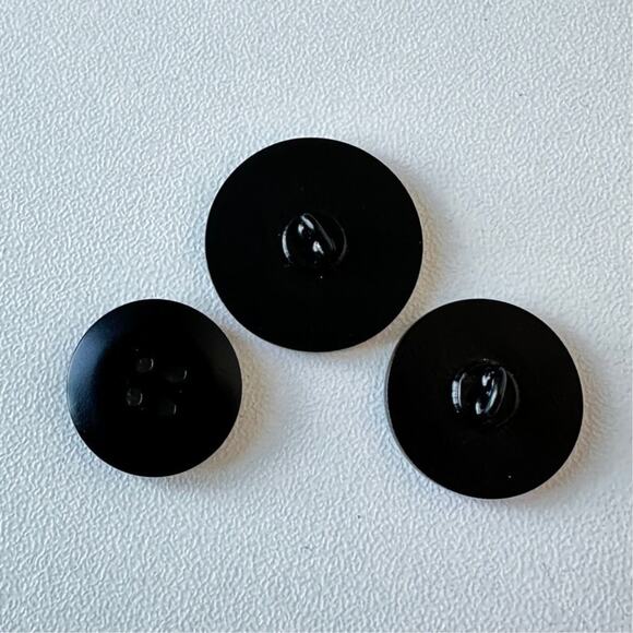 Authentic Chanel Black Buttons and Fabric Sample CC Logo Vintage Collectible - Picture 5 of 6